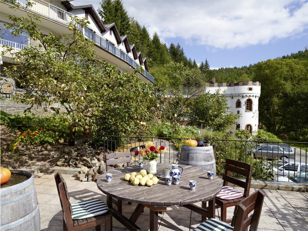 Hotel Haus Kylltal Zendscheid ภายนอก รูปภาพ